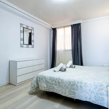 Paradise Court Apartmán *