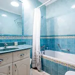Apartment Paradise Court